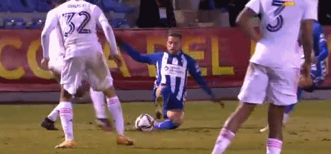 [CBA]约翰逊妙传 王浩然三分应声入网